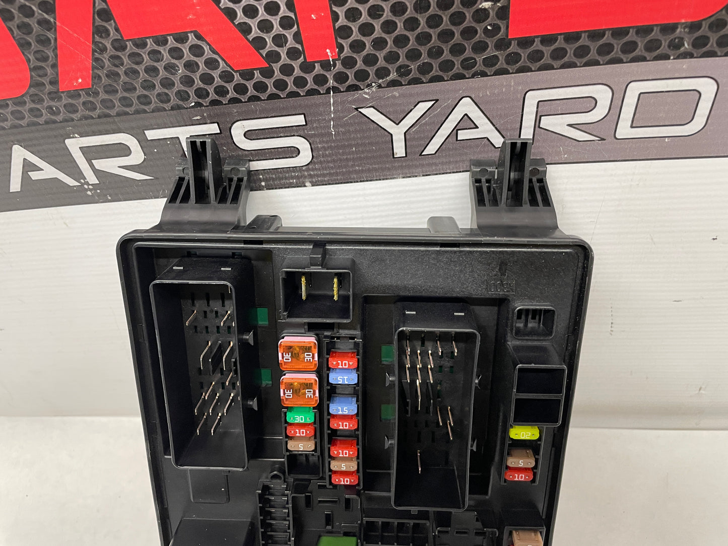 2014 Chevrolet SS Sedan Rear Trunk Cargo Fuse Relay Box Block OEM - Day's Parts Yard