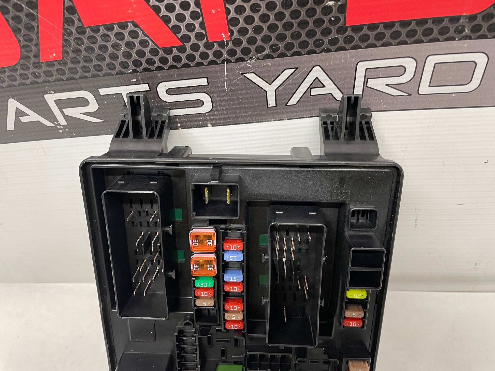 2014 Chevrolet SS Sedan Rear Trunk Cargo Fuse Relay Box Block OEM - Day's Parts Yard