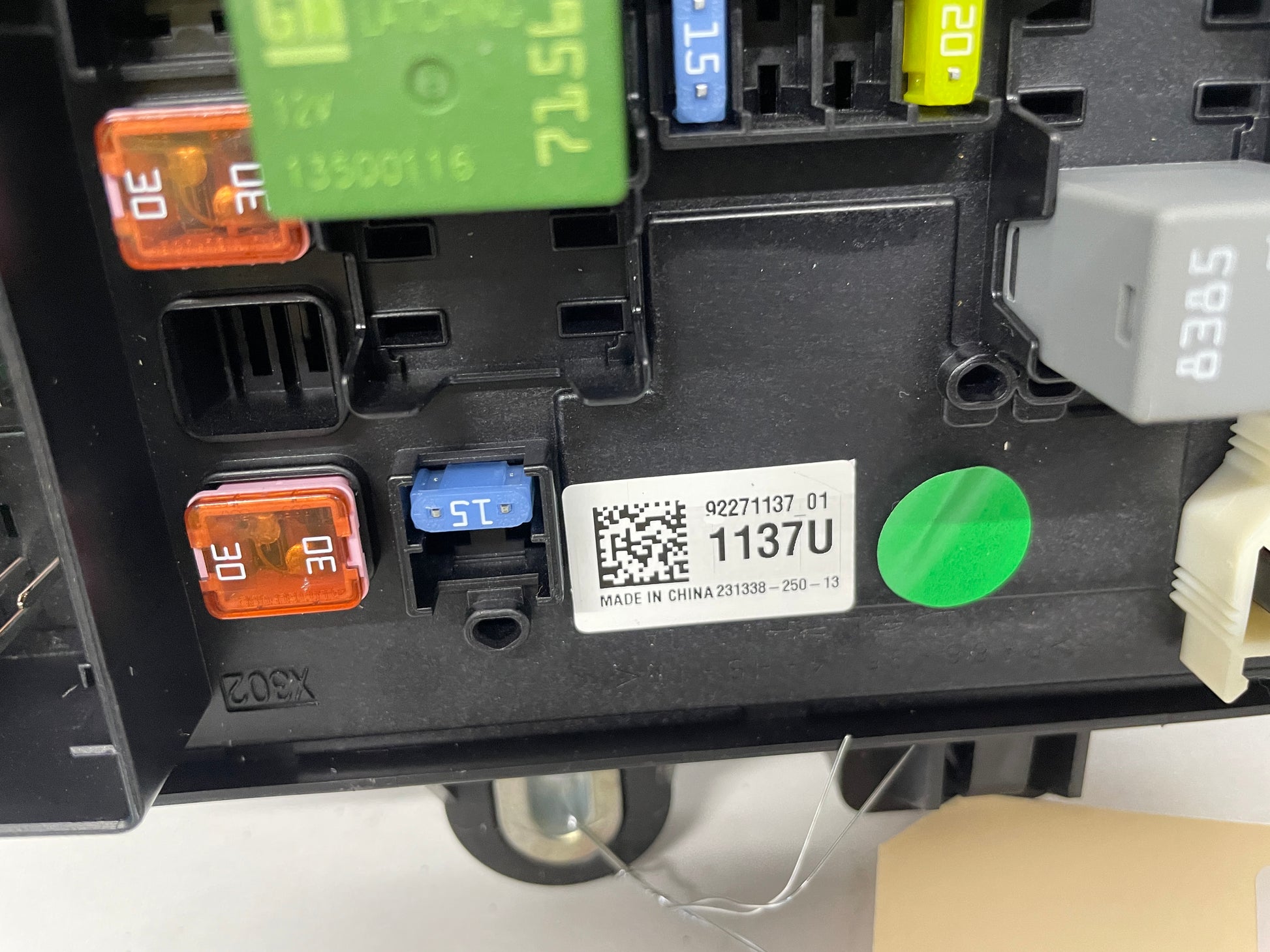 2014 Chevrolet SS Sedan Rear Trunk Cargo Fuse Relay Box Block OEM - Day's Parts Yard