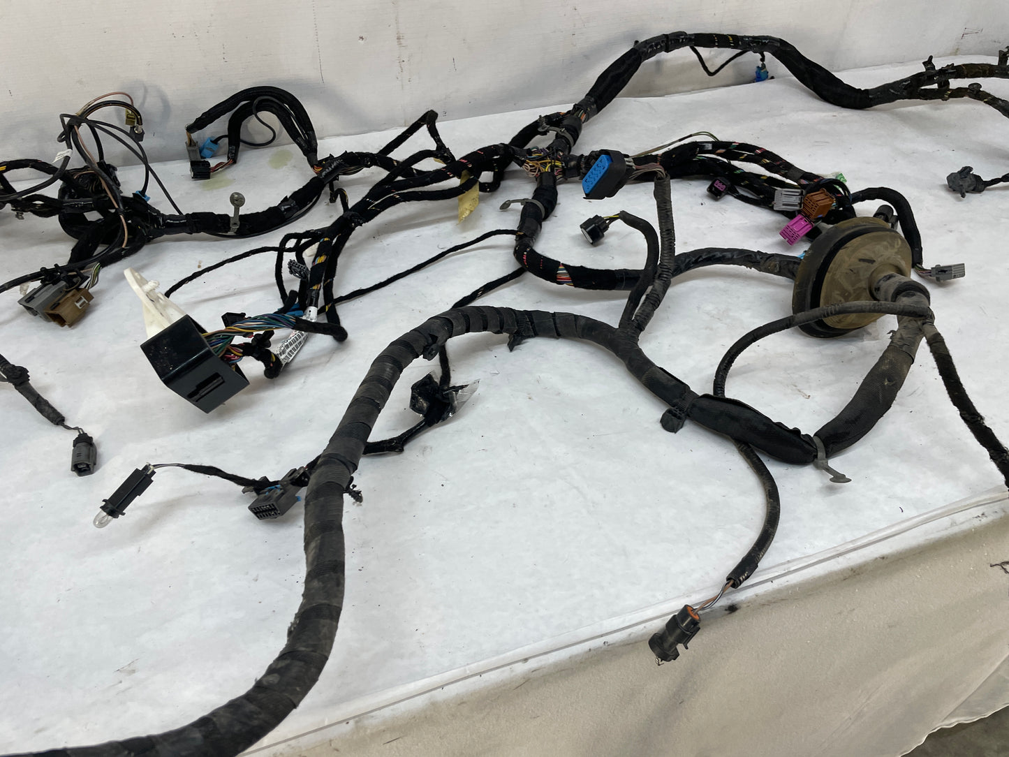 2010 Cadillac CTS-V Sedan Dash Wire Wiring Harness OEM