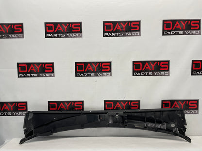 2005 Pontiac GTO Complete Windshield Wiper Cowl Grille Assembly OEM