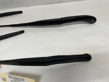 2005 Pontiac GTO RH & LH Windshield Wiper Arms OEM