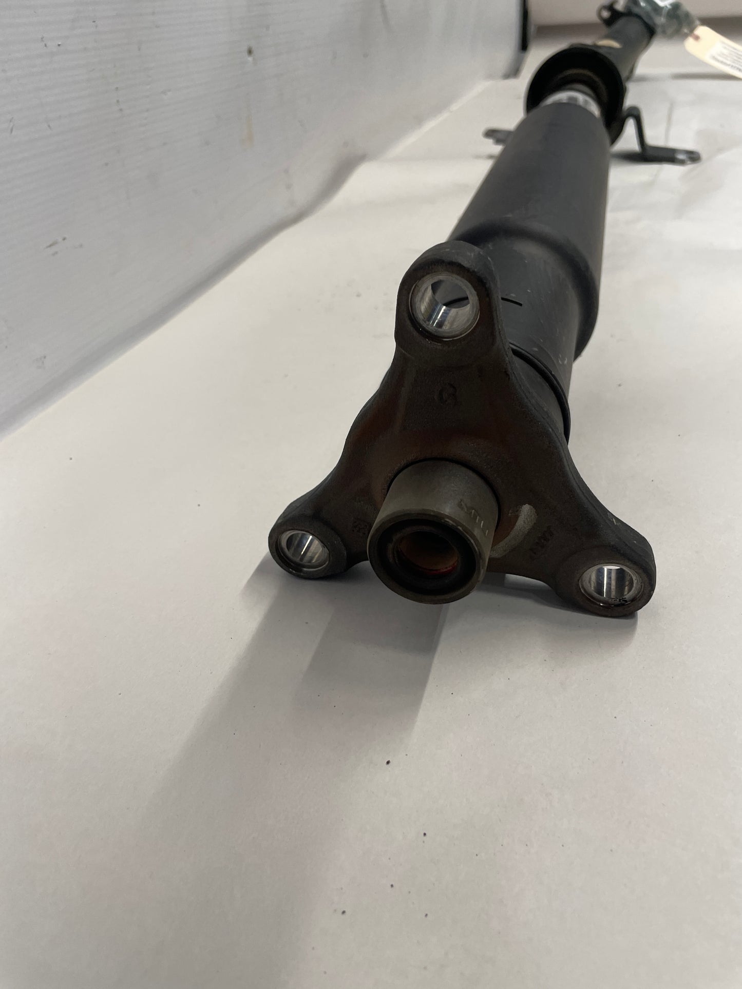 2011 Chevy Camaro SS Drive Shaft Driveshaft w/ Hardware OEM - Day's Parts Yard