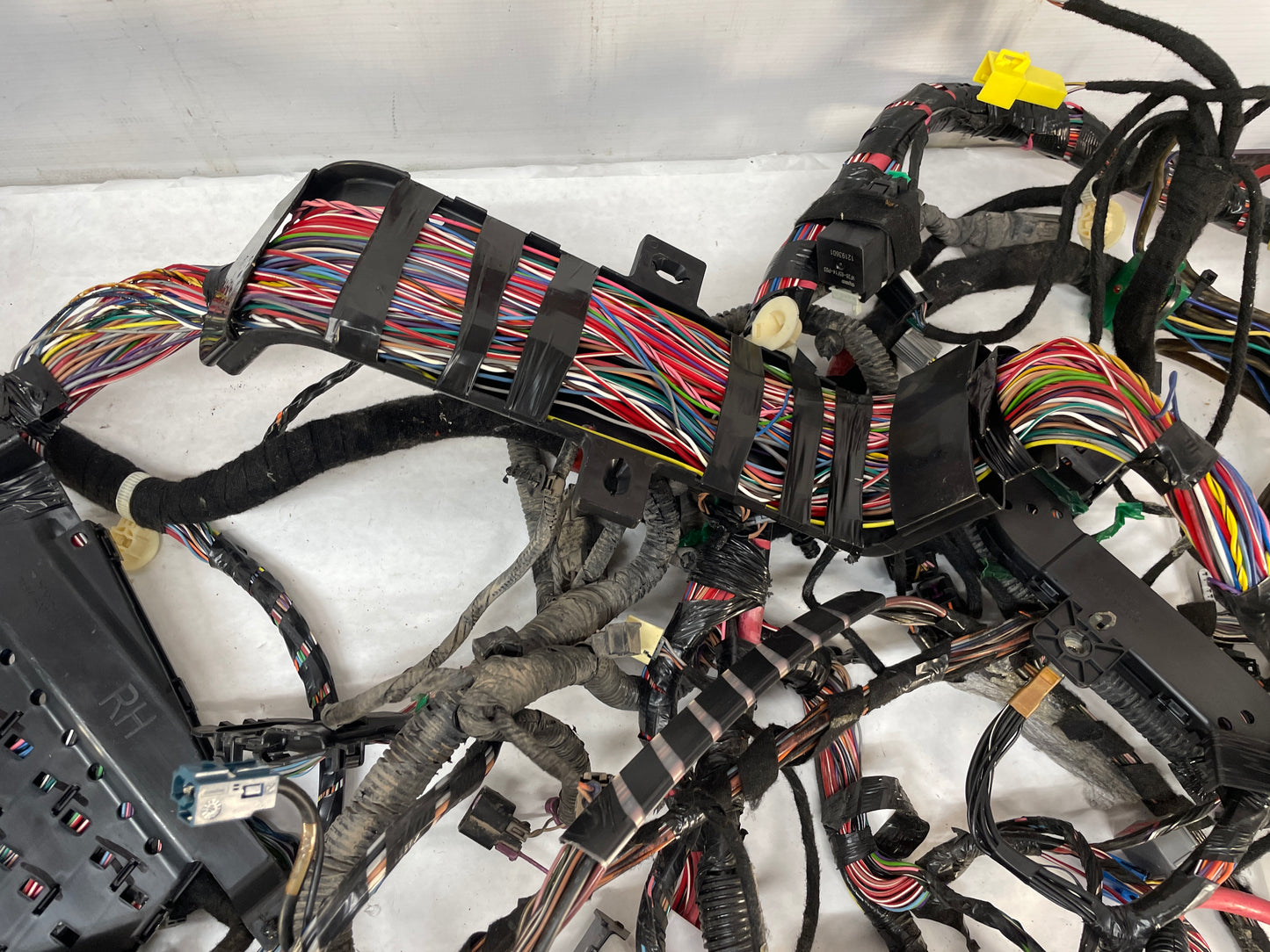 2010 Cadillac CTS-V Sedan Body Chassis Wire Wiring Harness OEM