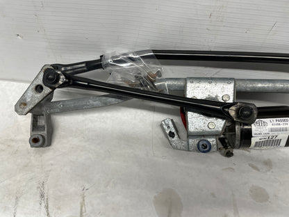 2006 Pontiac GTO Wiper Motor Transmission Linkage Assembly OEM - Day's Parts Yard