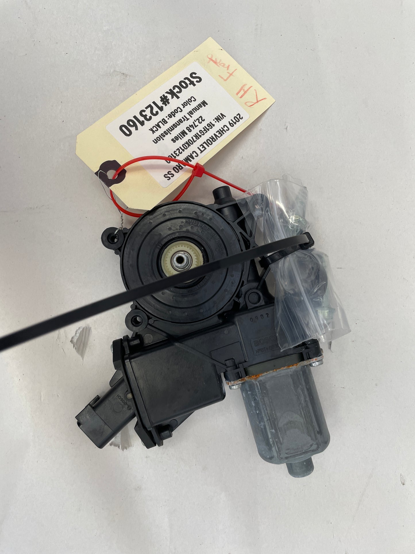 2019 Chevy Camaro SS Front RH Passenger Window Regulator Motor OEM