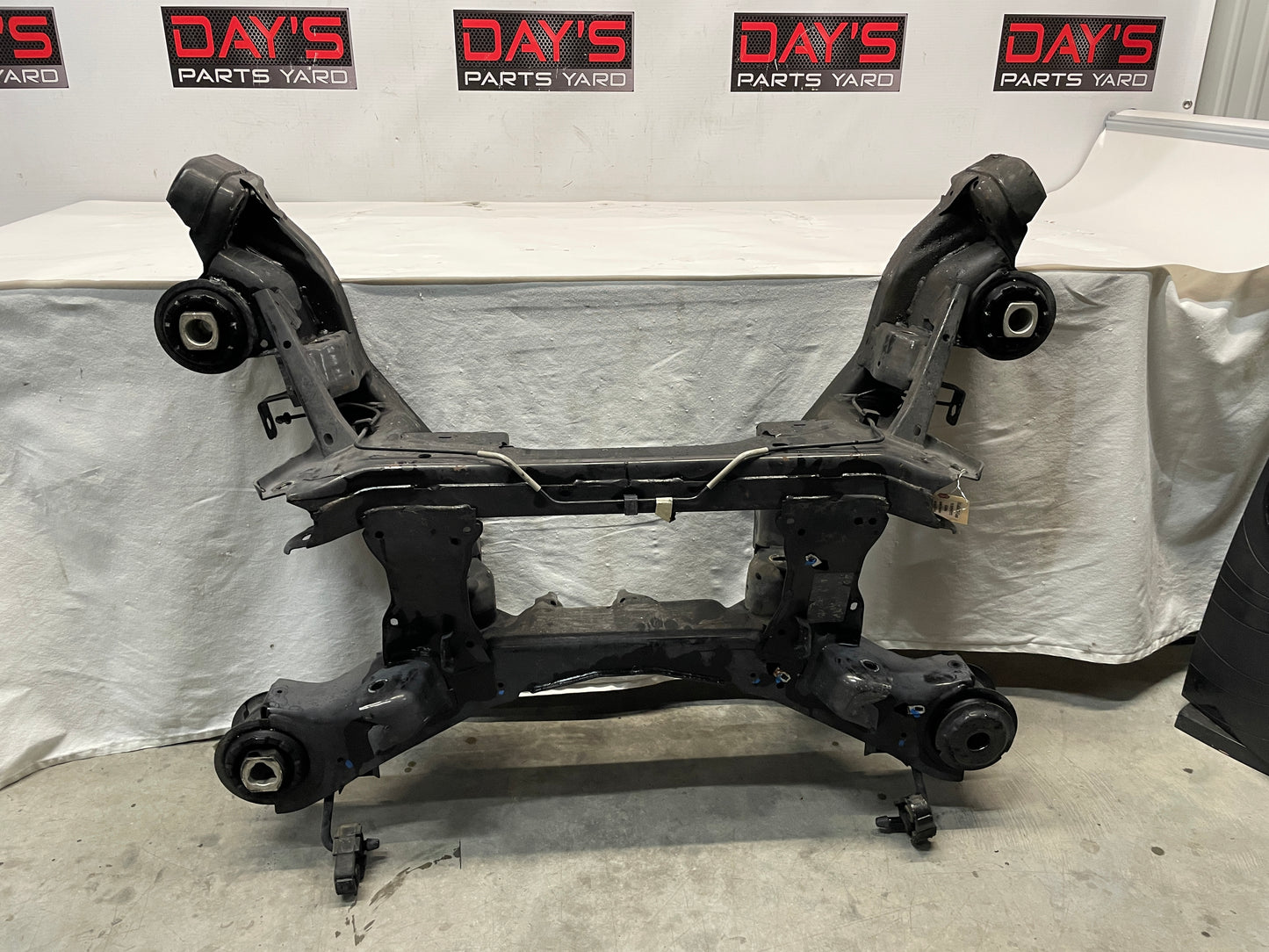 2014 Cadillac CTS-V Coupe Rear Cradle K Member Sub Frame Support OEM