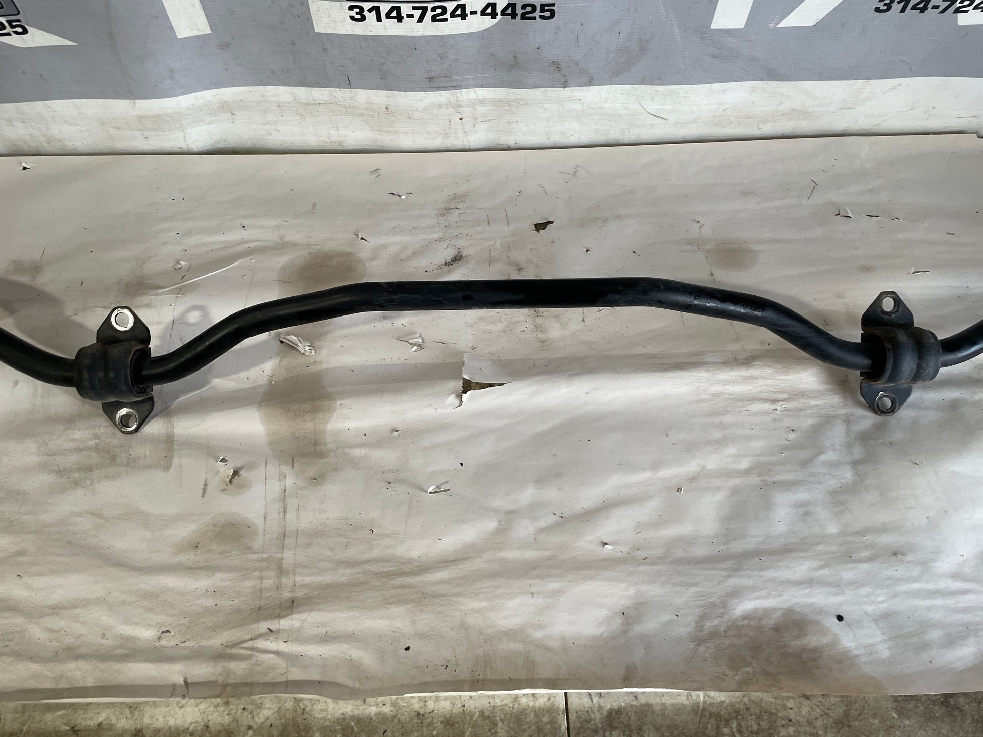 2009 Pontiac G8 GT / SS Sedan Rear Suspension Sway Bar OEM - Day's Parts Yard