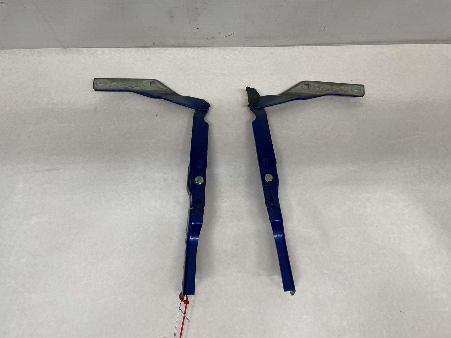 2005 Pontiac GTO Complete Hood Hinges Assembly OEM