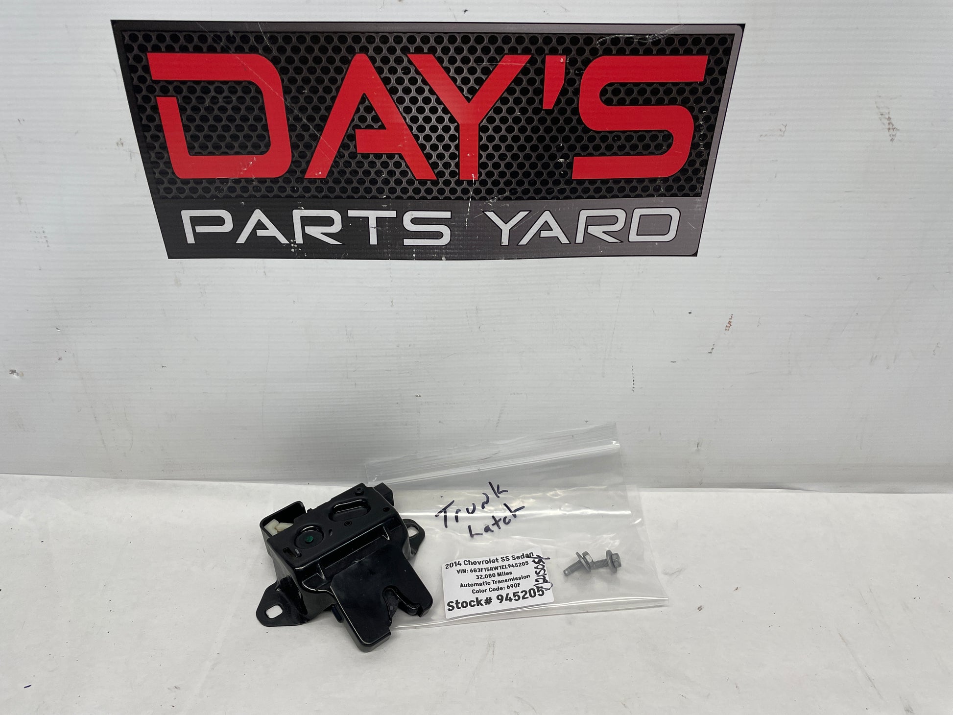 2014 Chevy SS Sedan Trunk Deck Lid Lock Latch Actuator OEM - Day's Parts Yard