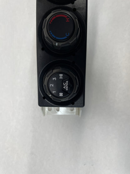 2005 Pontiac GTO HVAC Dash Climate Control Unit Panel OEM