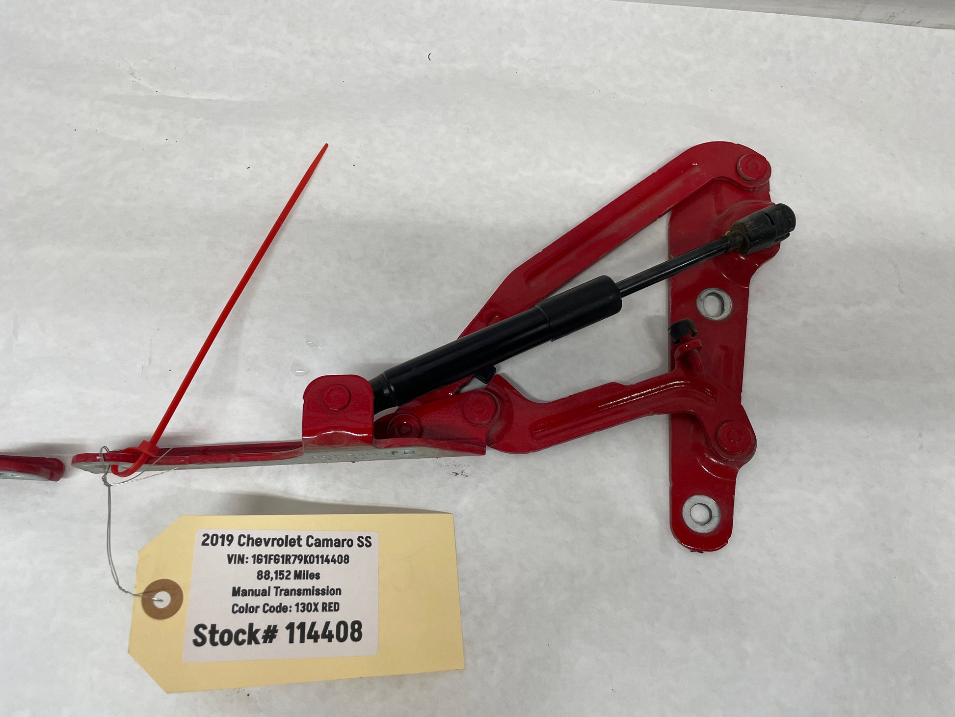 2019 Chevy Camaro SS RH & LH Trunk Deck Lid Hinges OEM - Day's Parts Yard