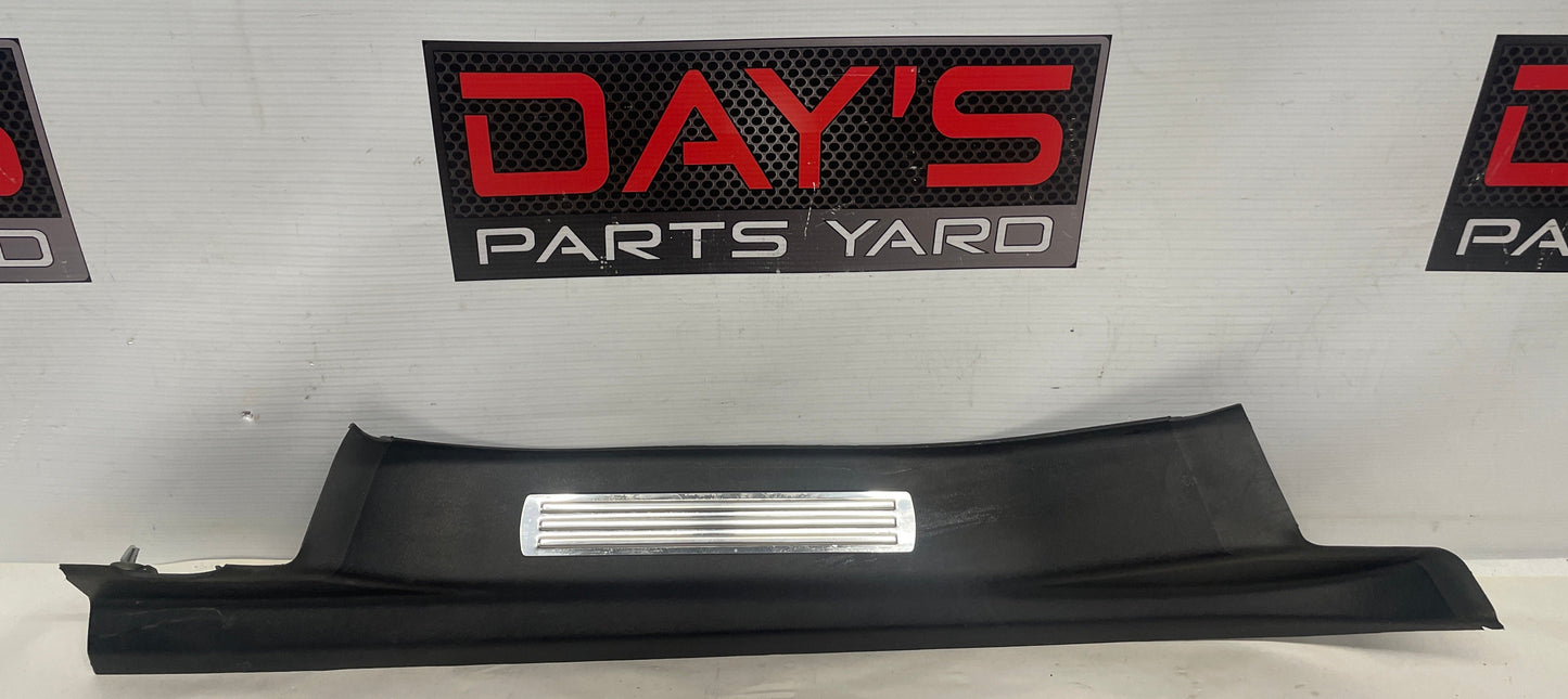 2009 Pontiac G8 Left Rear Door Sill Kick Panel Scuff Plate OEM - Day's Parts Yard