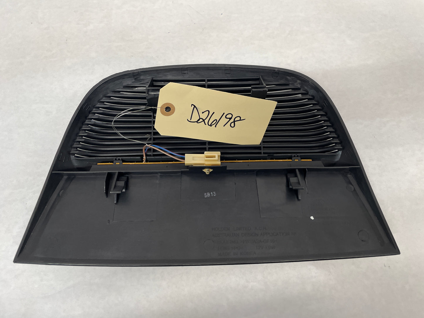 2005 Pontiac GTO 3rd Third Brake Taillight Light Lamp High Mount OEM