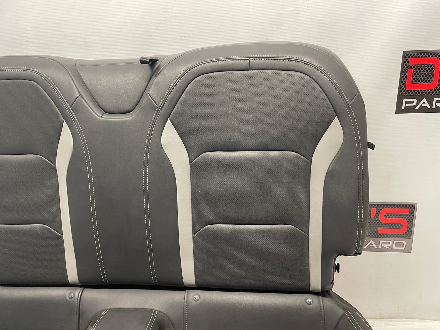 2019 Chevy Camaro SS Seats Rear Leather Only OEM - Day's Parts Yard
