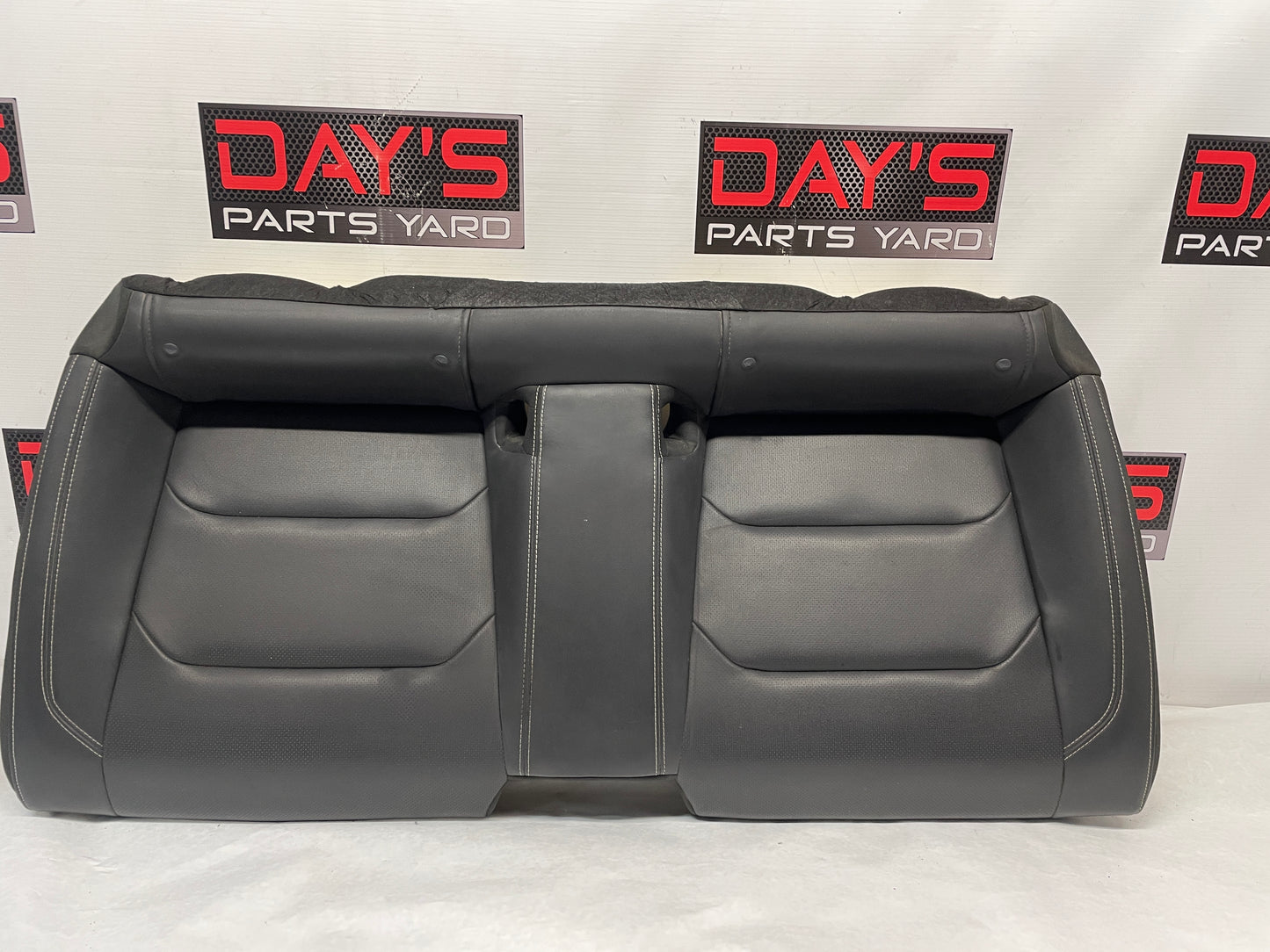 2019 Chevy Camaro SS Seats Rear Leather Only OEM - Day's Parts Yard