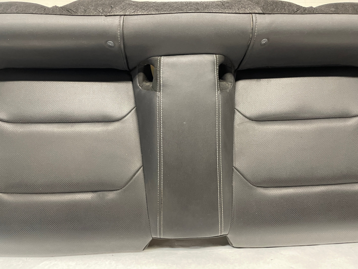 2019 Chevy Camaro SS Seats Rear Leather Only OEM - Day's Parts Yard