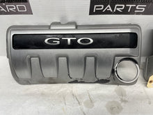 2006 Pontiac GTO RH & LH Engine Motor Intake Manifold Coil Covers Set OEM - Day's Parts Yard