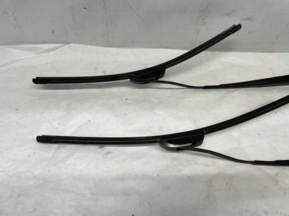 2006 Pontiac GTO RH & LH Windshield Wiper Arms OEM - Day's Parts Yard