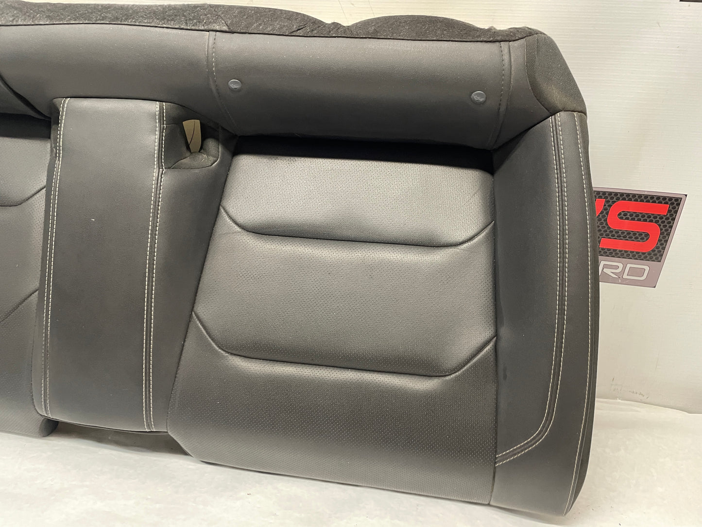 2019 Chevy Camaro SS Seats Rear Leather Only OEM - Day's Parts Yard