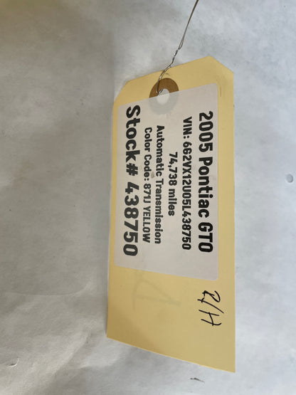 2005 Pontiac GTO RH Passenger Front Fender Yellow OEM