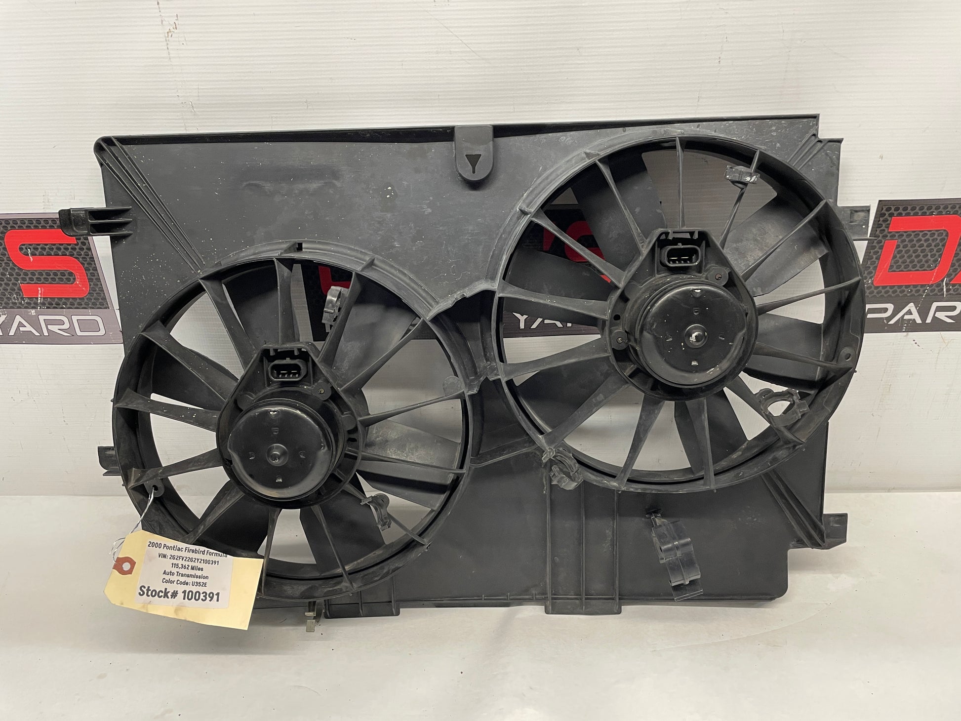 2000 Pontiac Firebird Formula Trans Am Radiator Cooling Fans Assembly OEM - Day's Parts Yard