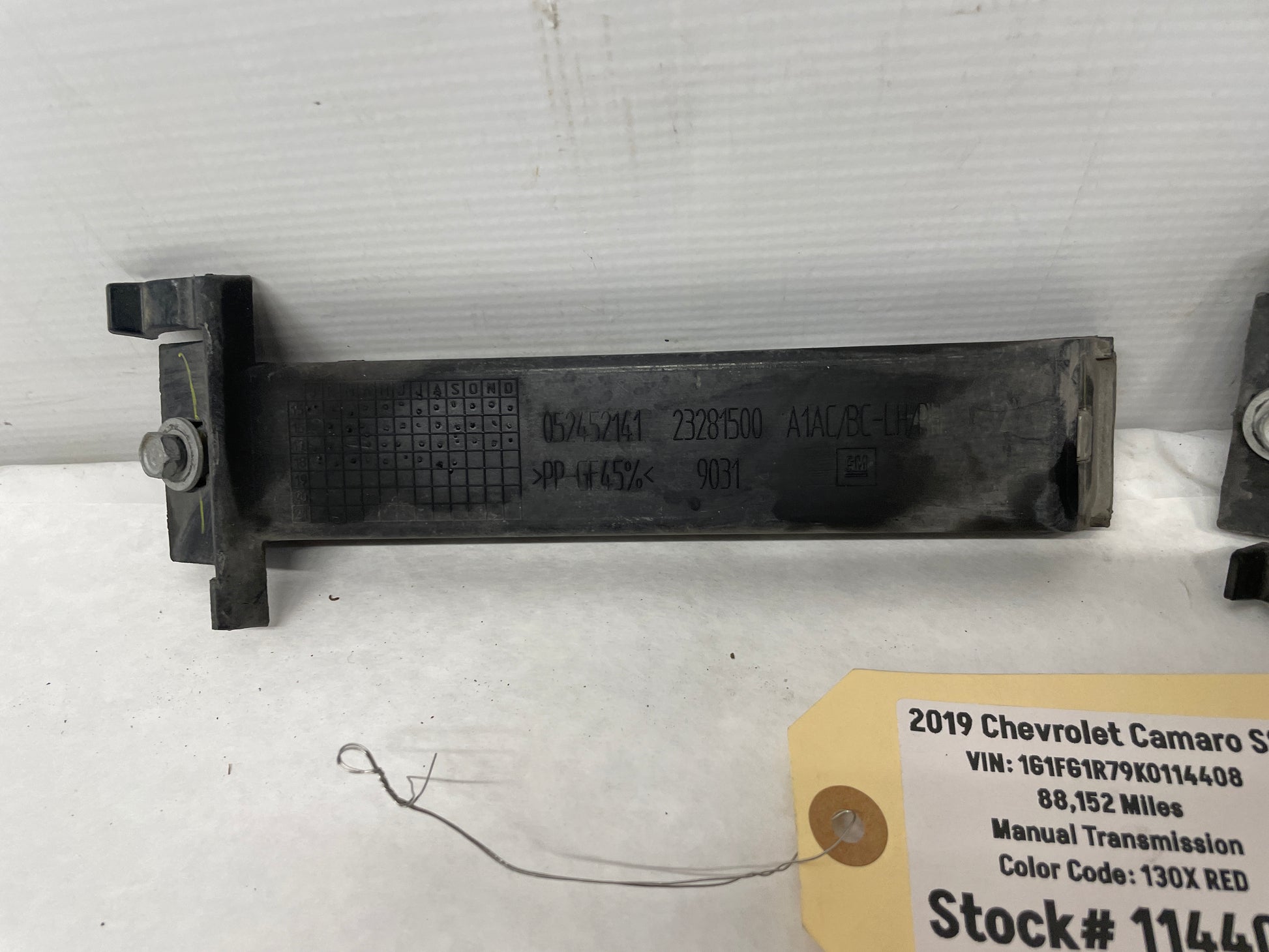 2019 Chevy Camaro SS RH & LH Rear Bumper Lower Fascia Brackets OEM - Day's Parts Yard