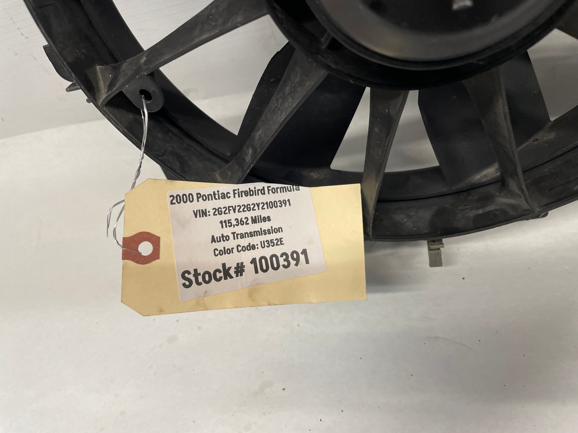 2000 Pontiac Firebird Formula Trans Am Radiator Cooling Fans Assembly OEM - Day's Parts Yard
