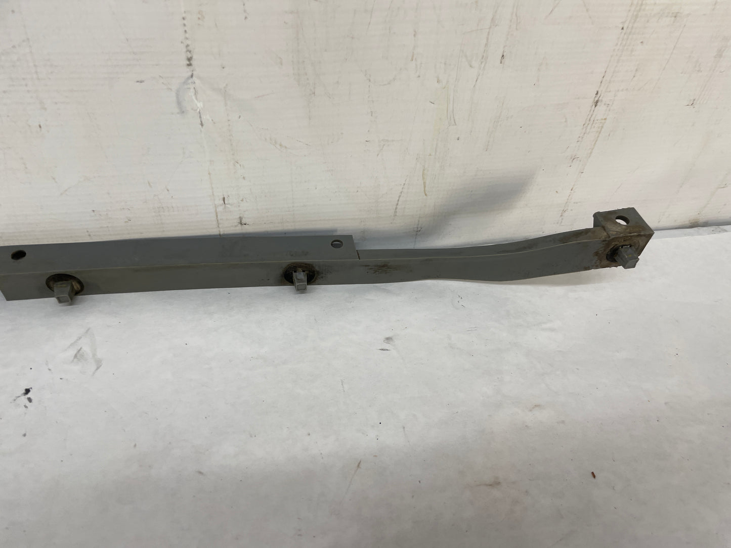 2004 Pontiac GTO Rear Bumper Brackets Guides Set OEM - Day's Parts Yard