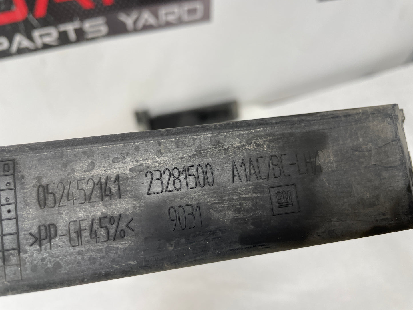 2019 Chevy Camaro SS RH & LH Rear Bumper Lower Fascia Brackets OEM - Day's Parts Yard