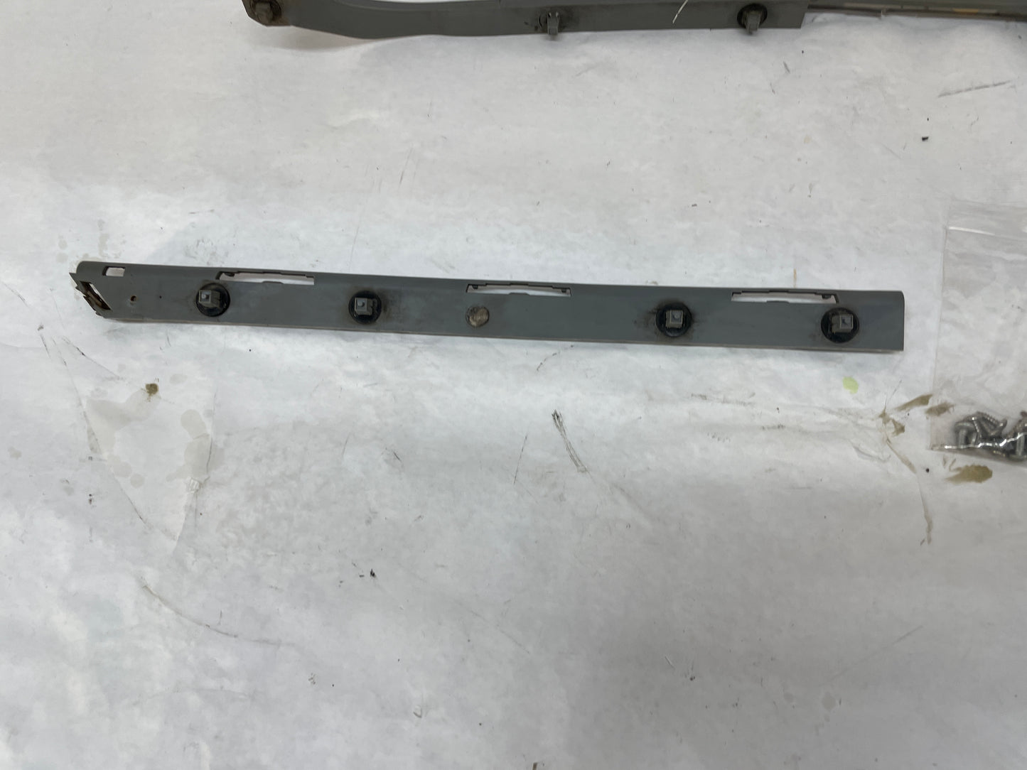 2004 Pontiac GTO Rear Bumper Brackets Guides Set OEM - Day's Parts Yard