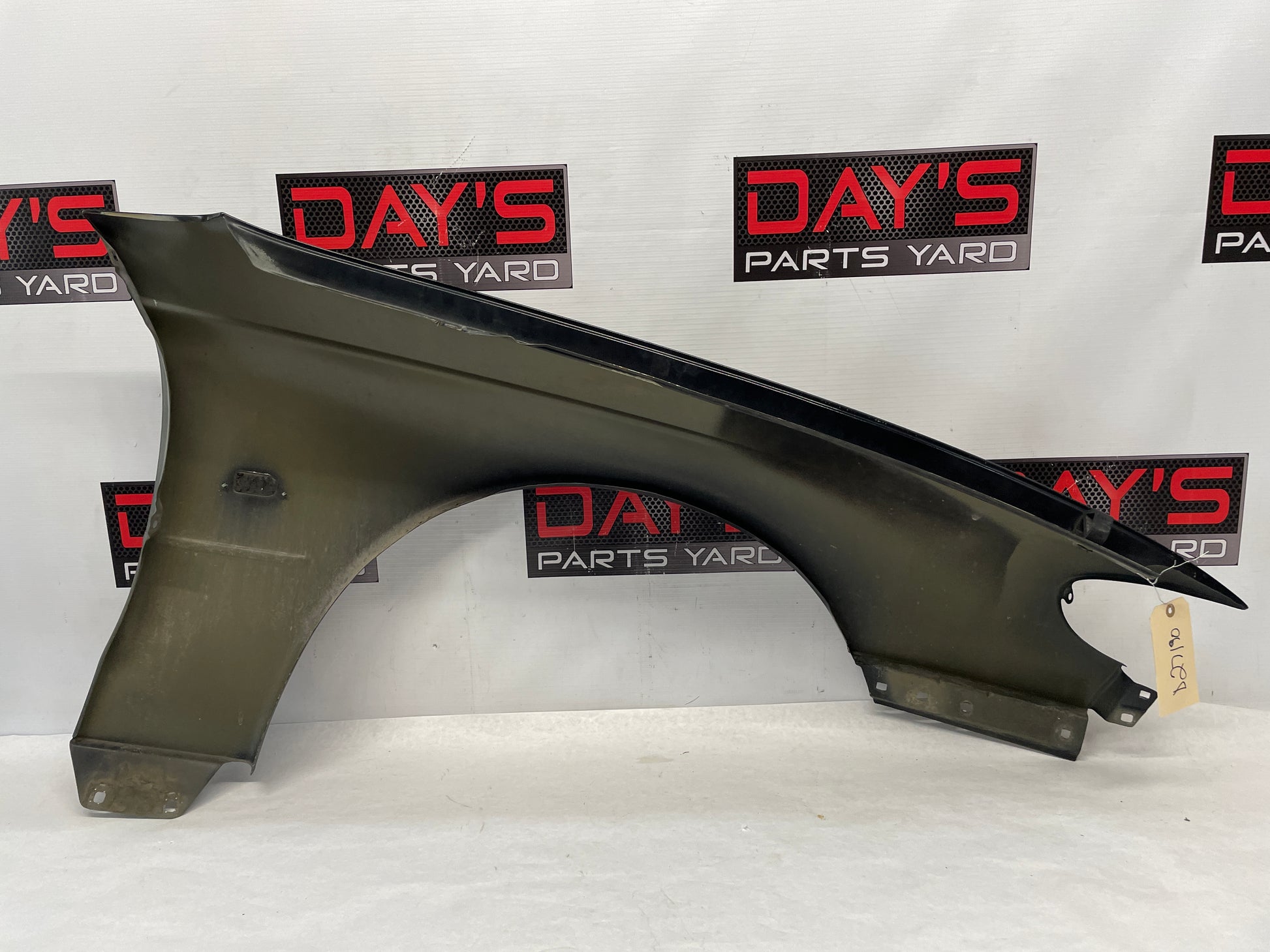 2005 Pontiac GTO LH Driver Front Fender Black OEM - Day's Parts Yard