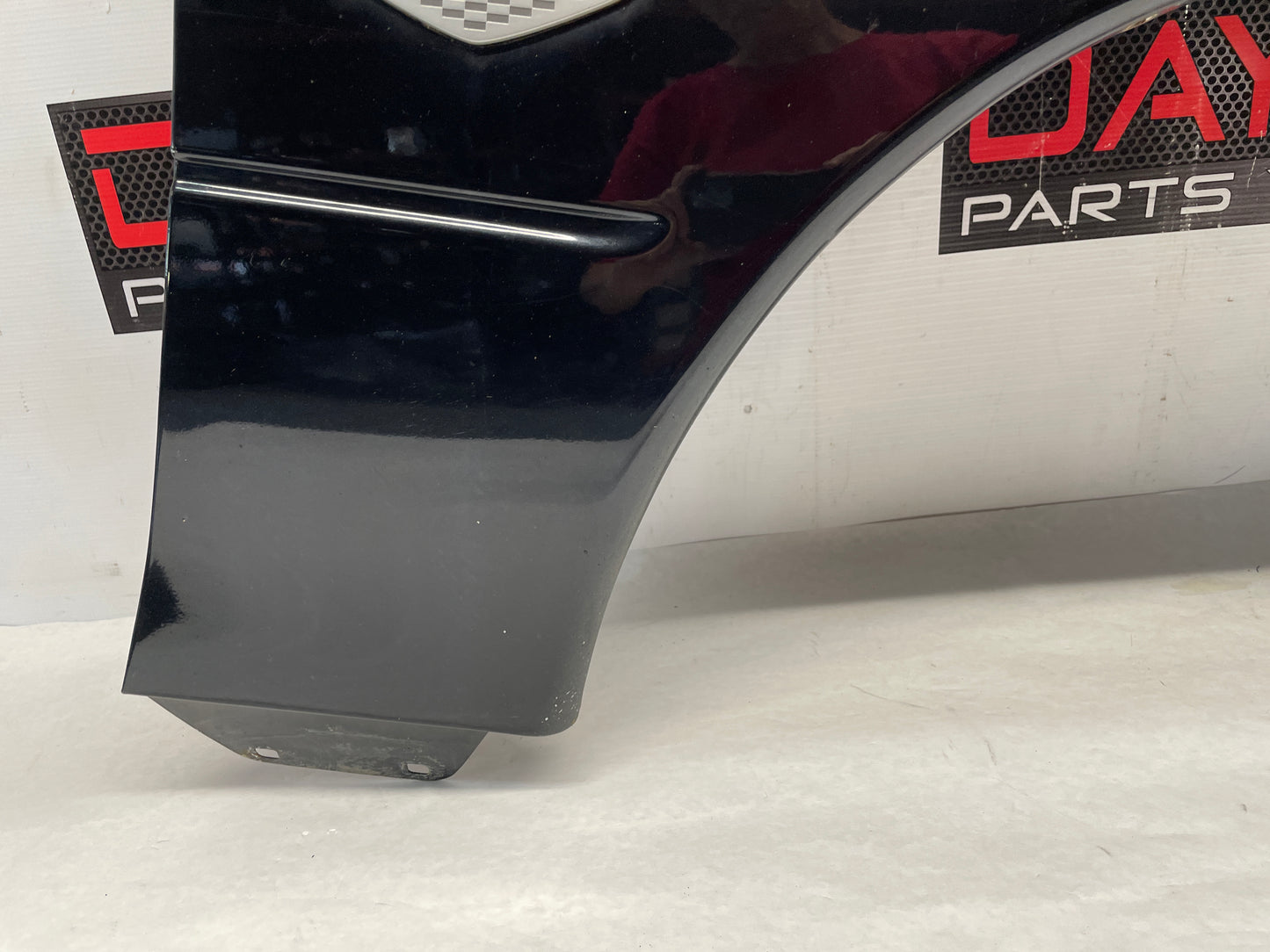 2005 Pontiac GTO RH Passenger Front Fender Black OEM - Day's Parts Yard