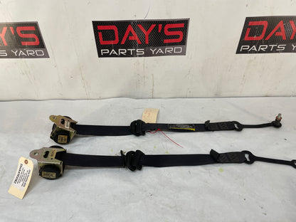 2004 Pontiac GTO RH & LH Front Seatbelt Retractors Set OEM - Day's Parts Yard