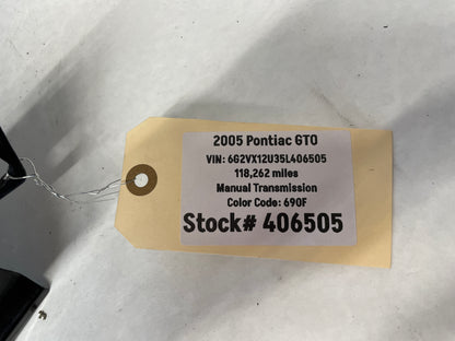 2005 Pontiac GTO RH Passenger Front Fender Black OEM - Day's Parts Yard