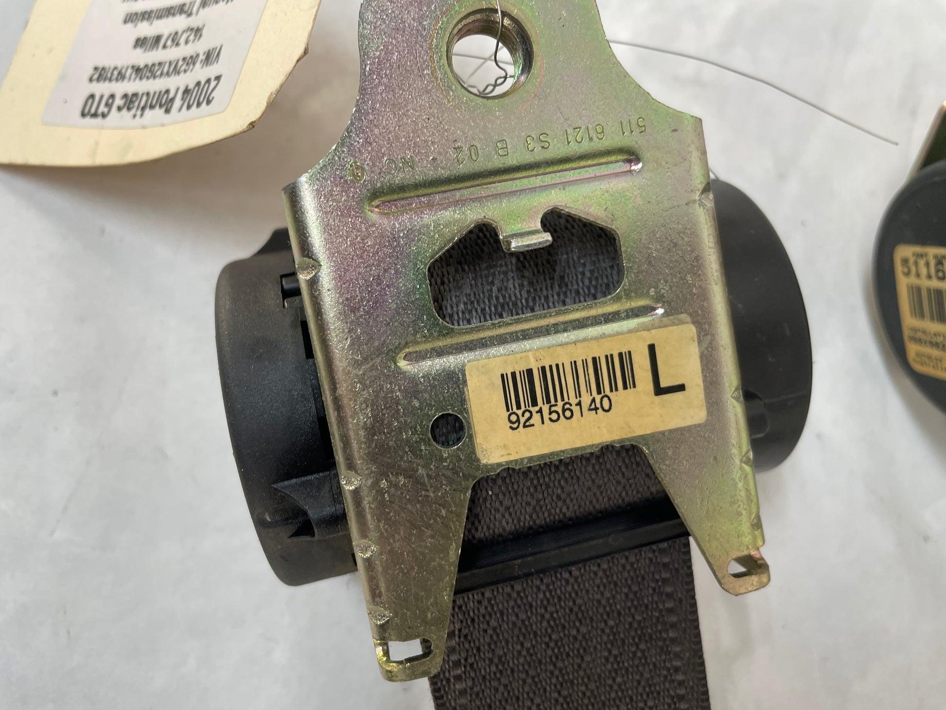 2004 Pontiac GTO RH & LH Front Seatbelt Retractors Set OEM - Day's Parts Yard
