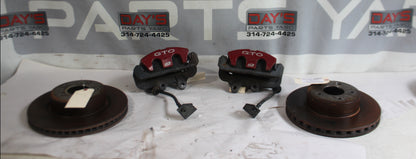 2005 Pontiac GTO Front PBR Brake Calipers w/ Rotors OEM