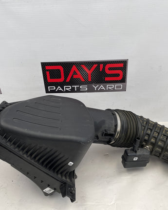 2019 Chevy Camaro SS Factory OEM Air Intake Box Assembly