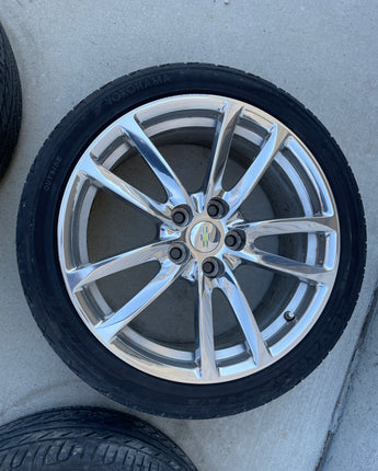 2014 Chevy SS Sedan Factory Wheel and Tire Set OEM