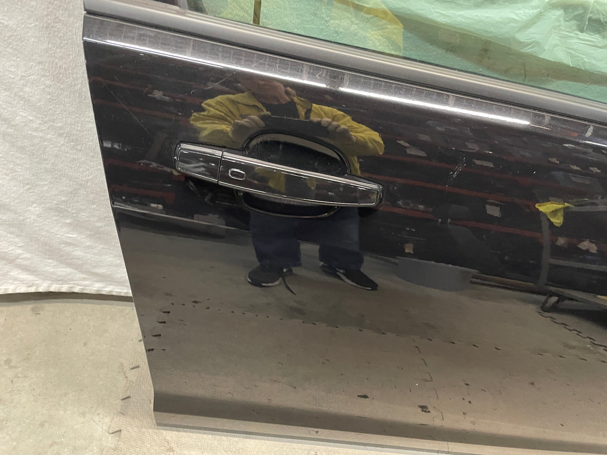 2014 Chevy SS Sedan RH Passenger Front Exterior Door Black OEM - Day's Parts Yard