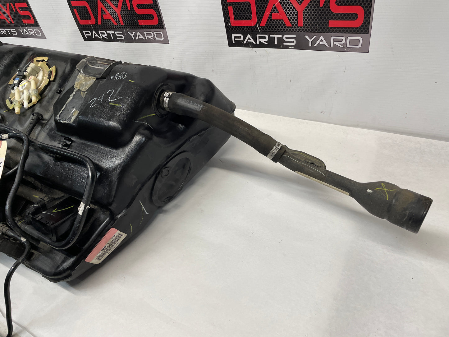 2002 Chevy Camaro SS Fuel Gas Tank Assembly OEM