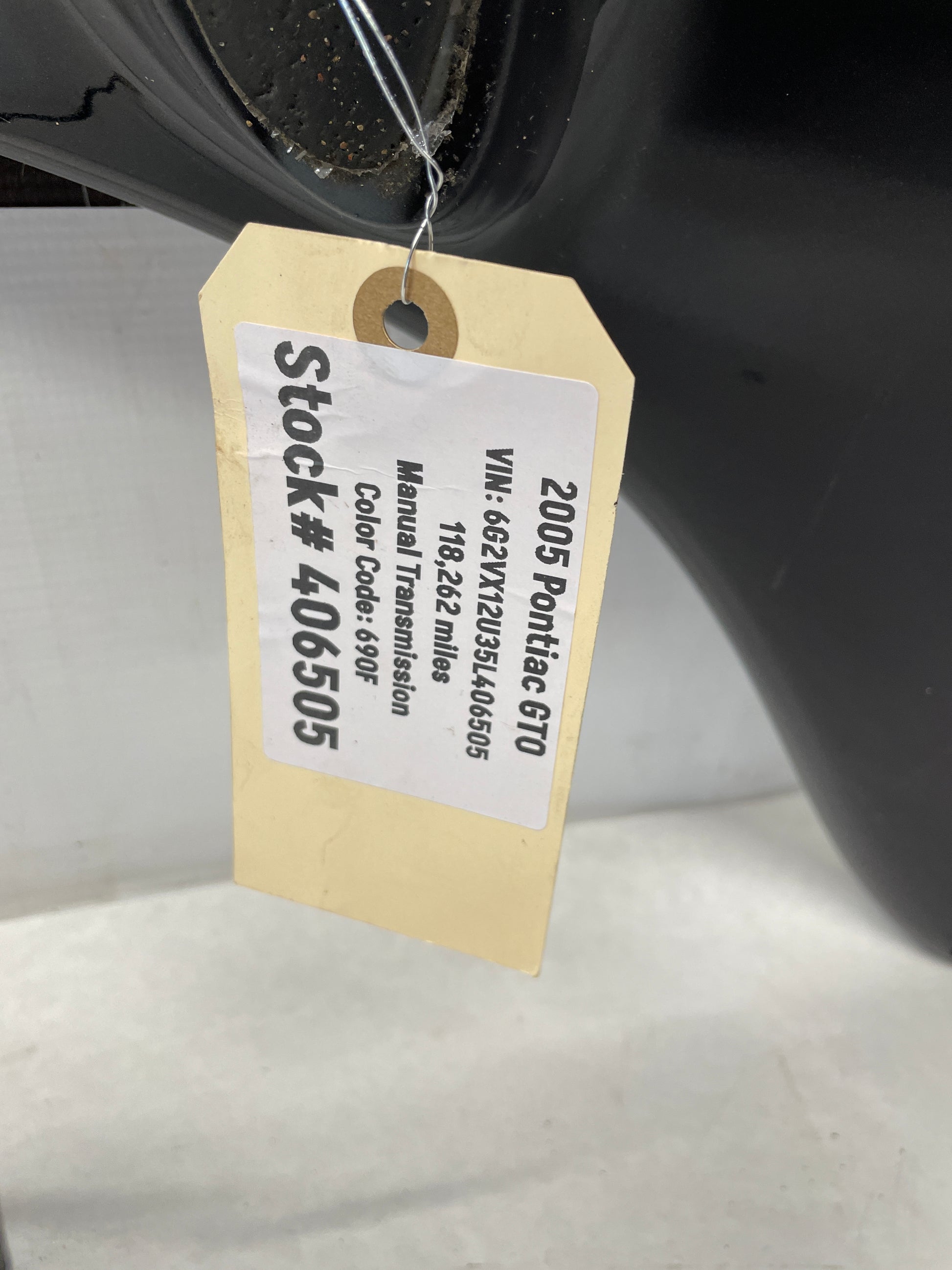 2005 Pontiac GTO Trunk Deck Lid Spoiler Wing w/ Brake Light OEM - Day's Parts Yard