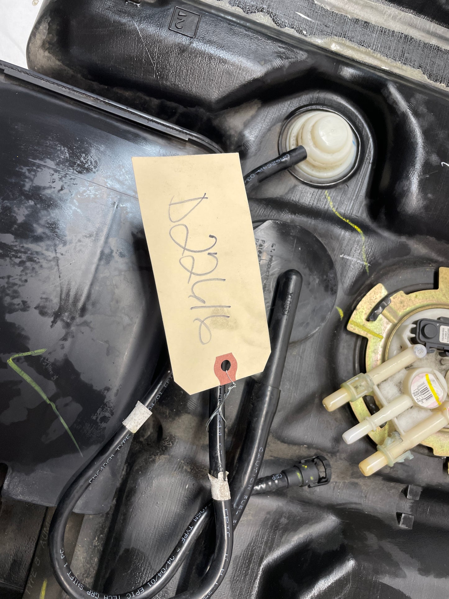 2002 Chevy Camaro SS Fuel Gas Tank Assembly OEM