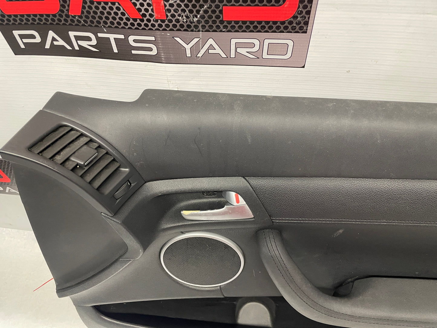 2009 Pontiac G8 Base RH Passenger Front Interior Door Panel Trim OEM - Day's Parts Yard