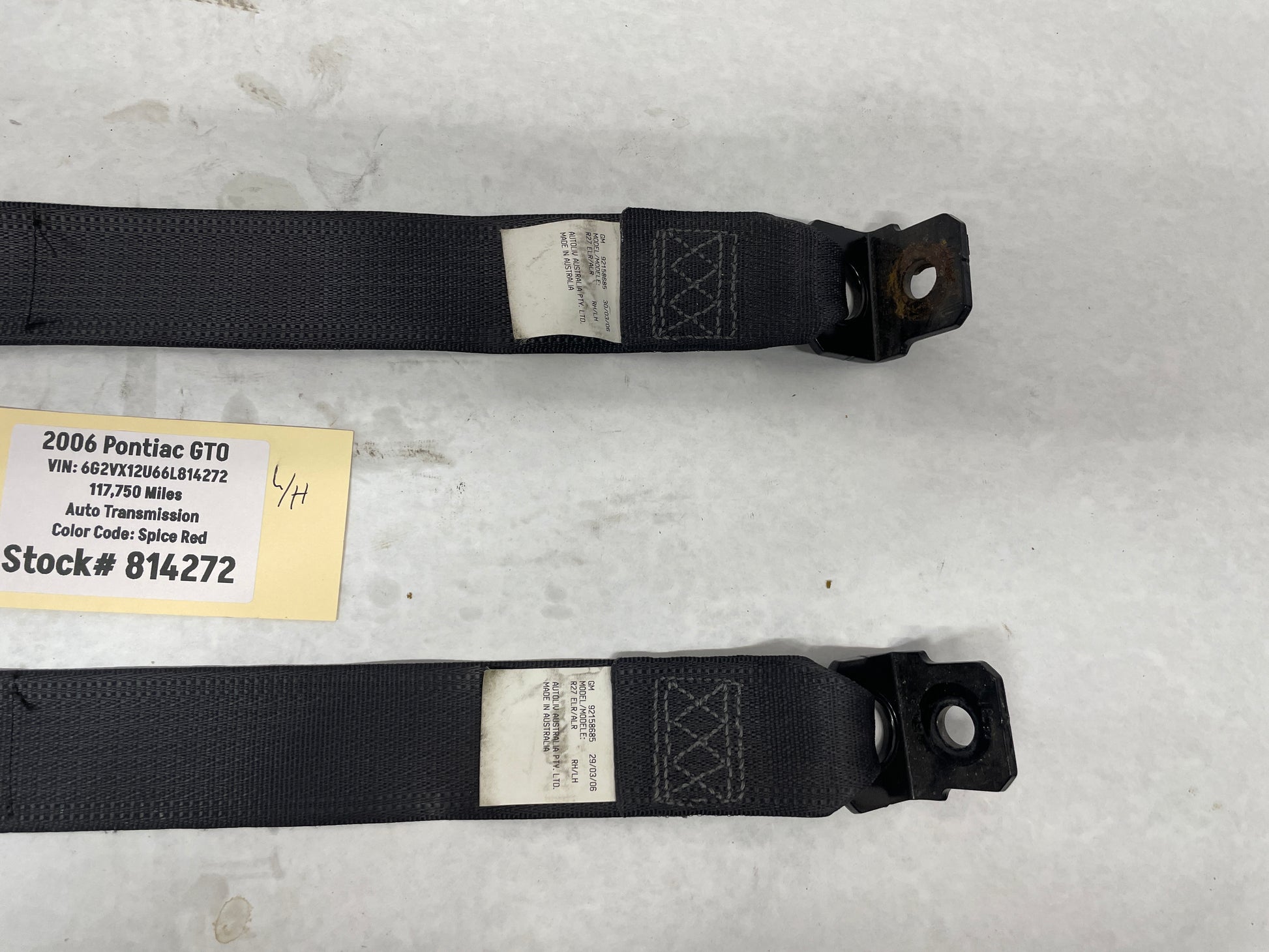 2006 Pontiac GTO RH & LH Rear Seat Belt Seatbelt Retractors OEM - Day's Parts Yard