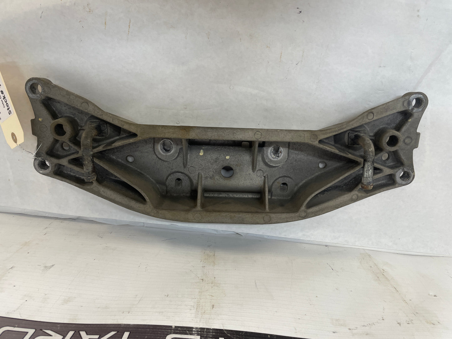 2014 Chevy SS Sedan Automatic Transmission Crossmember OEM - Day's Parts Yard