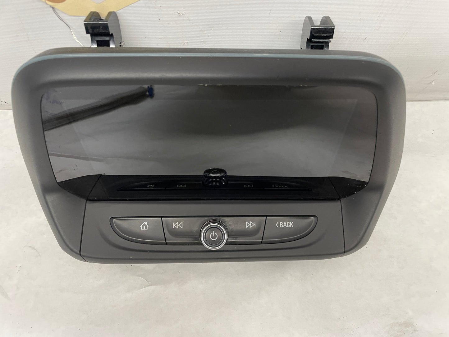 2019 Chevy Camaro SS Navigation Radio Touch Screen OEM - Day's Parts Yard