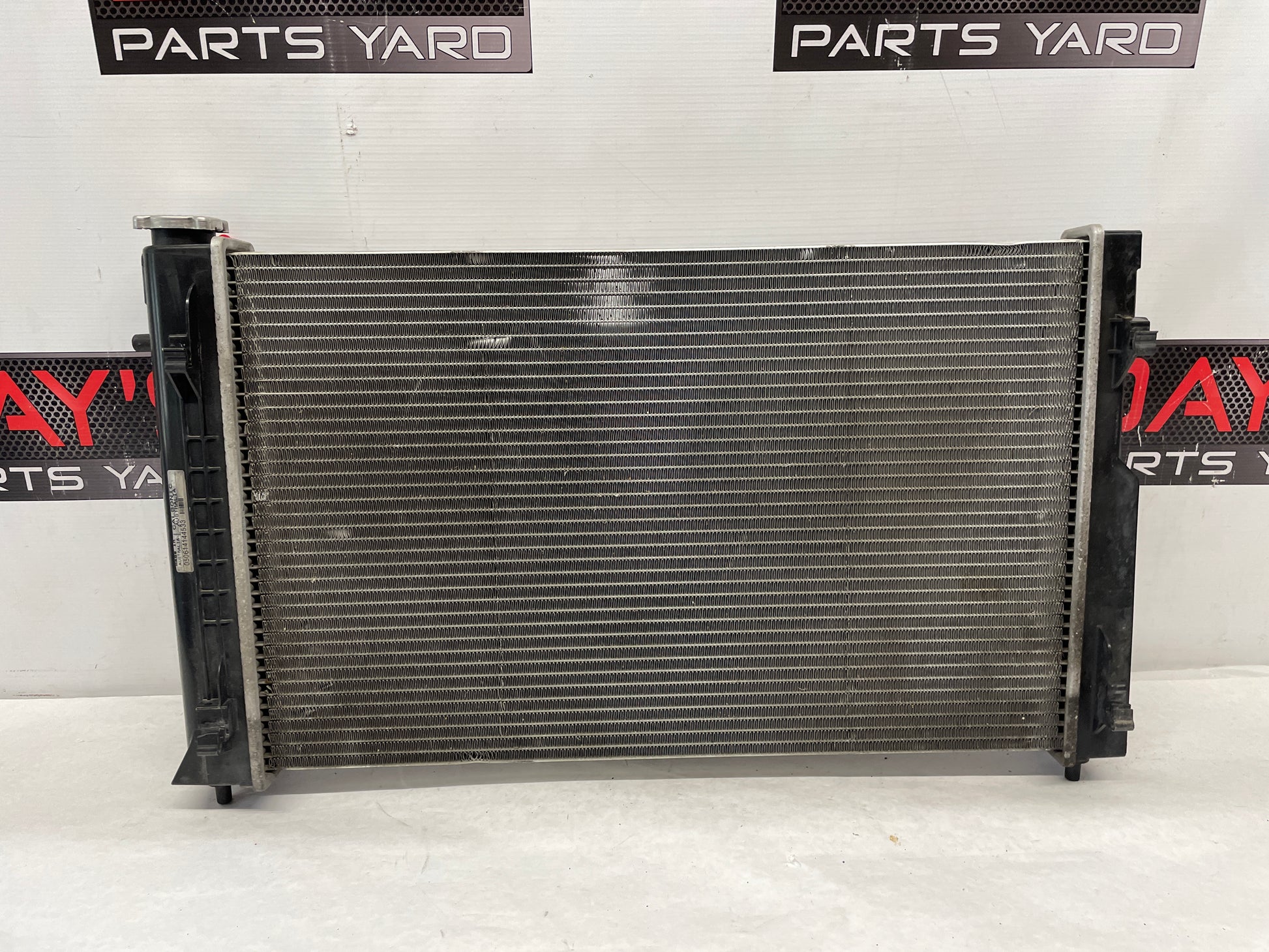 2005 Pontiac GTO Engine Motor Coolant Radiator OEM - Day's Parts Yard
