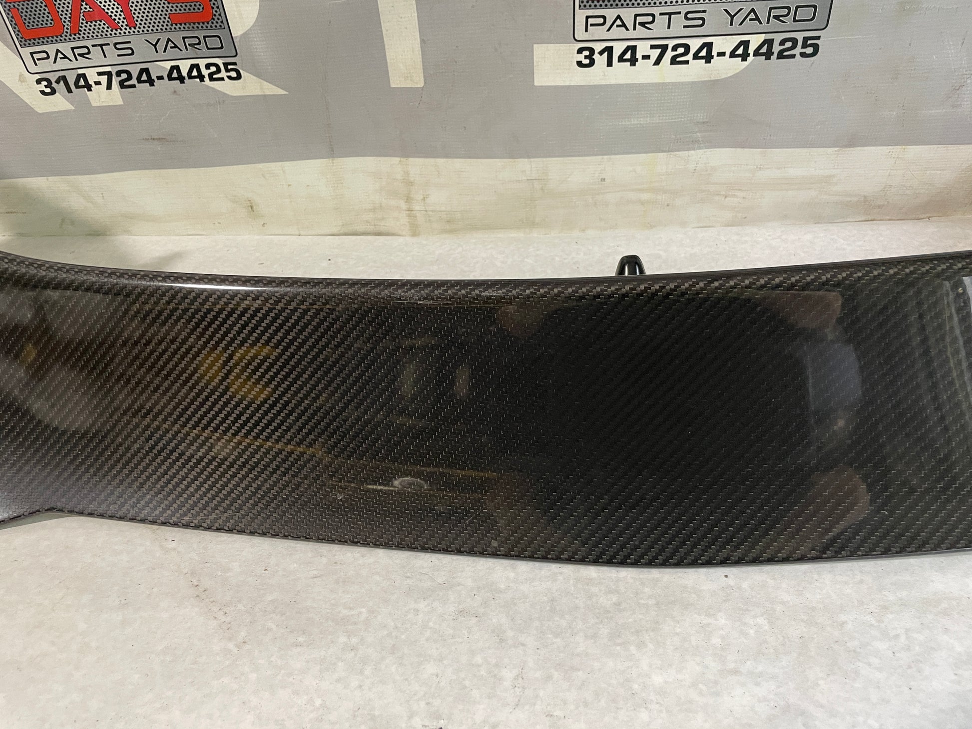 2018 Chevy Camaro ZL1 1LE Carbon Fiber Spoiler Wing OEM Damaged - Day's Parts Yard
