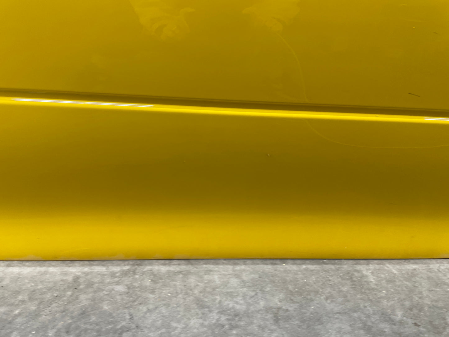 2005 Pontiac GTO RH Passenger Front Exterior Door Yellow OEM